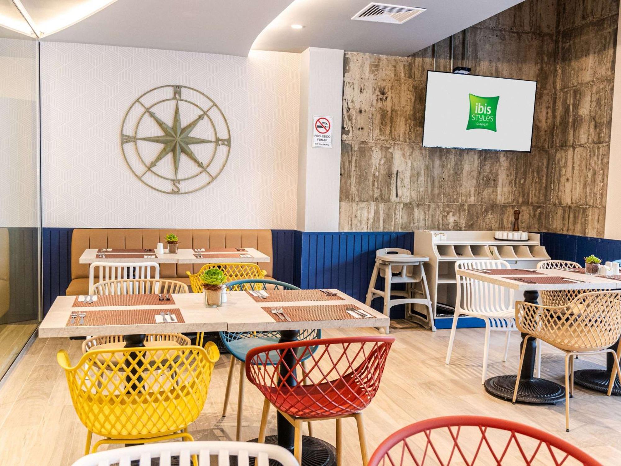 Ibis Styles El Malecon Guayaquil Hotel Exterior photo